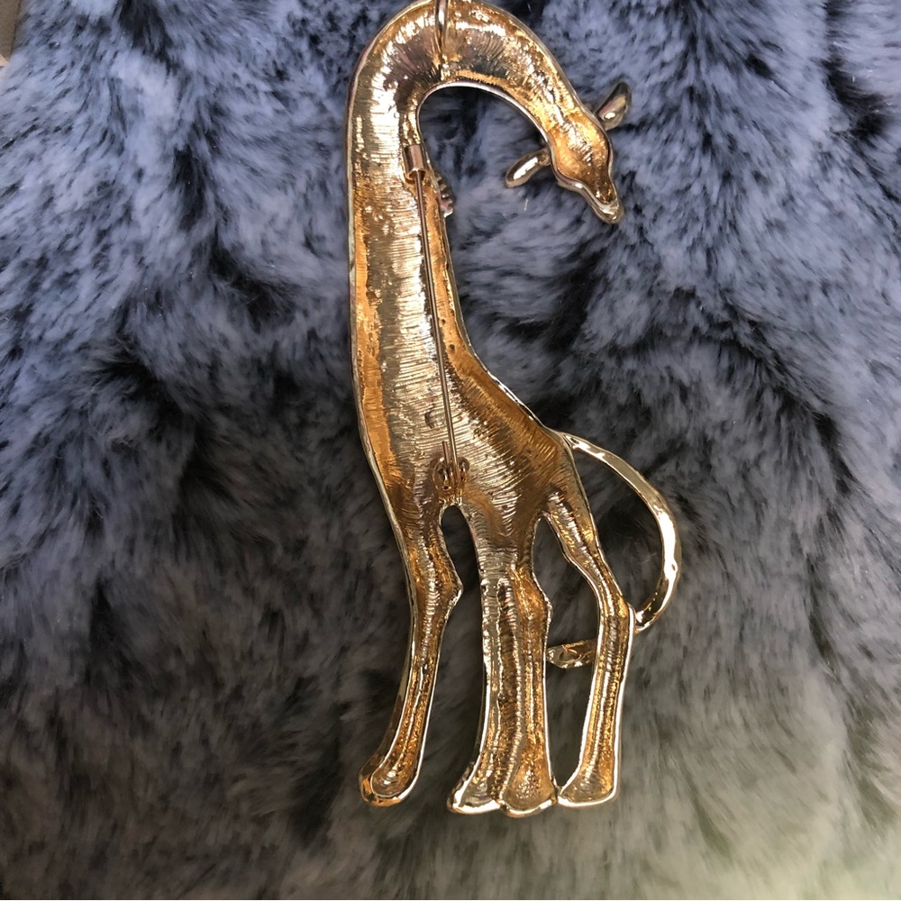 Giraffe pin - Picture 4 of 4